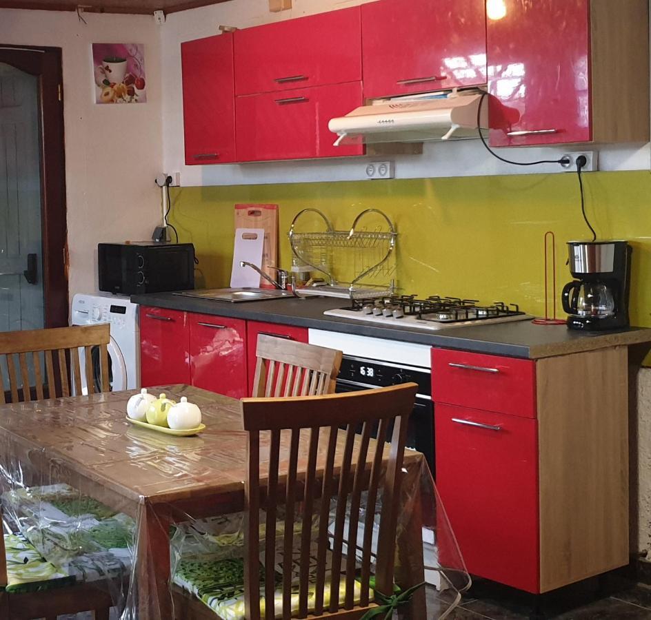 T1 Bis Chez Les Saintanoise Villa Sainte Anne Luaran gambar